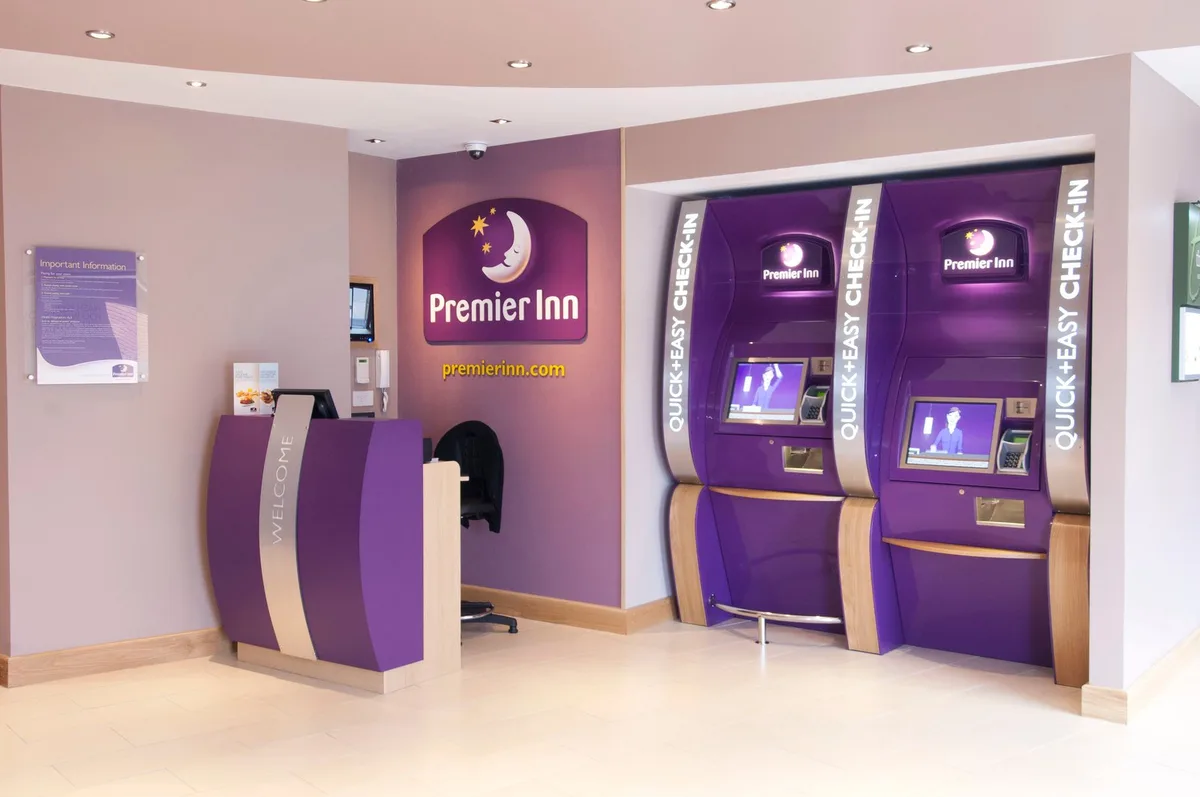 Premier Inn Camberley hotel