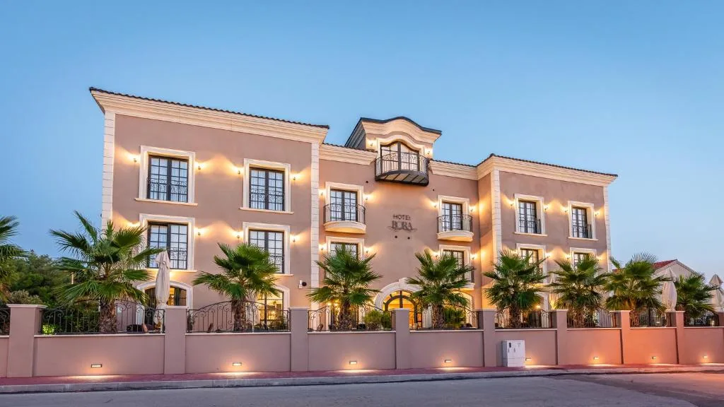 Boutique Hotel Bora — 2