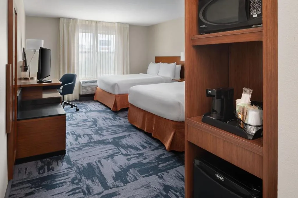 Fairfield Inn & Suites by Marriott Orlando Kissimmee/Celebration — 2