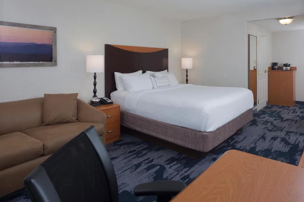 Fairfield Inn & Suites by Marriott Orlando Lake Buena Vista — 2