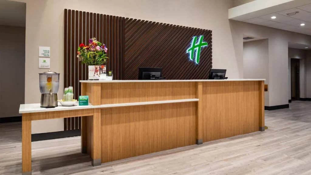 Holiday Inn & Suites Orlando - I-Drive - Theme Parks by IHG — 3