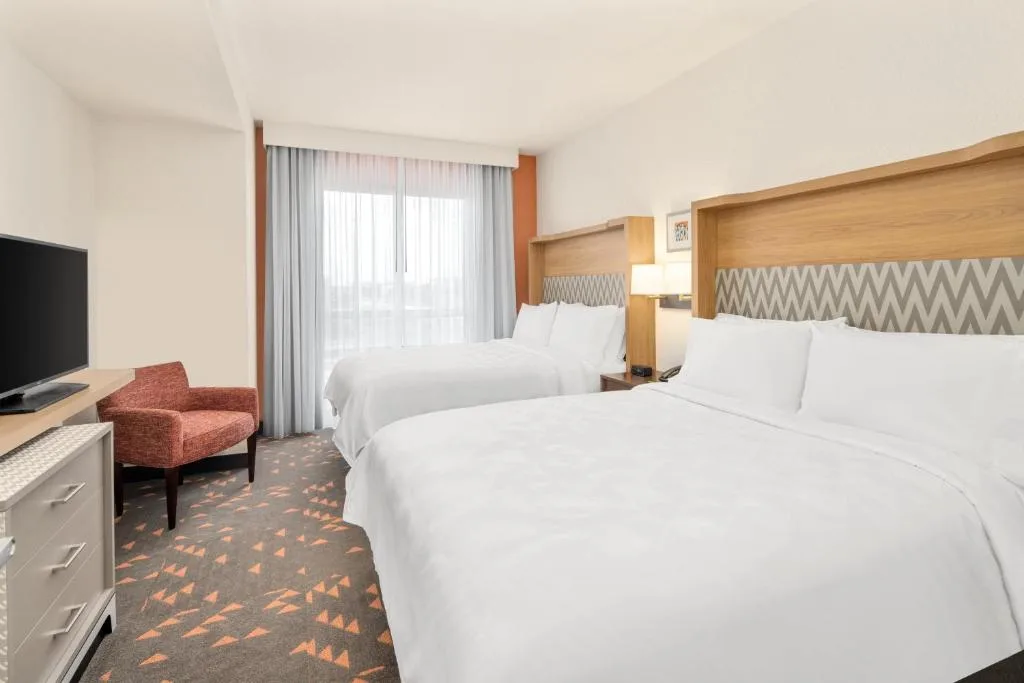 Holiday Inn & Suites Orlando - I-Drive - Theme Parks by IHG — 5