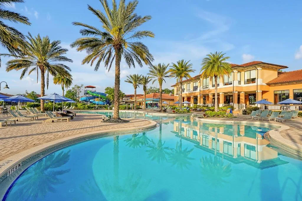 Regal Oaks Resort Vacation Townhomes by IDILIQ