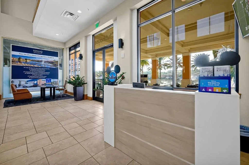 Regal Oaks Resort Vacation Townhomes by IDILIQ — 5