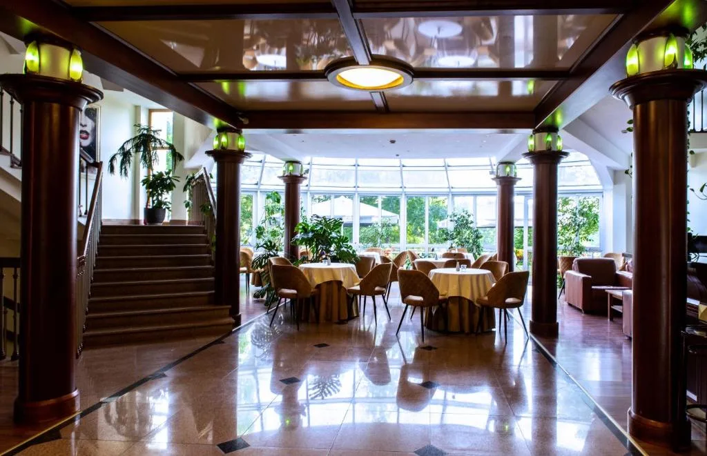 Hotel Violeta — 3