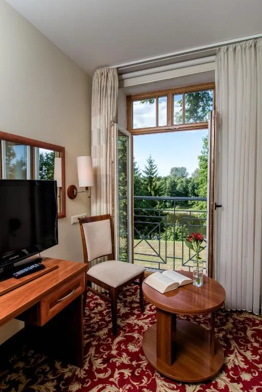 Hotel Violeta — 4