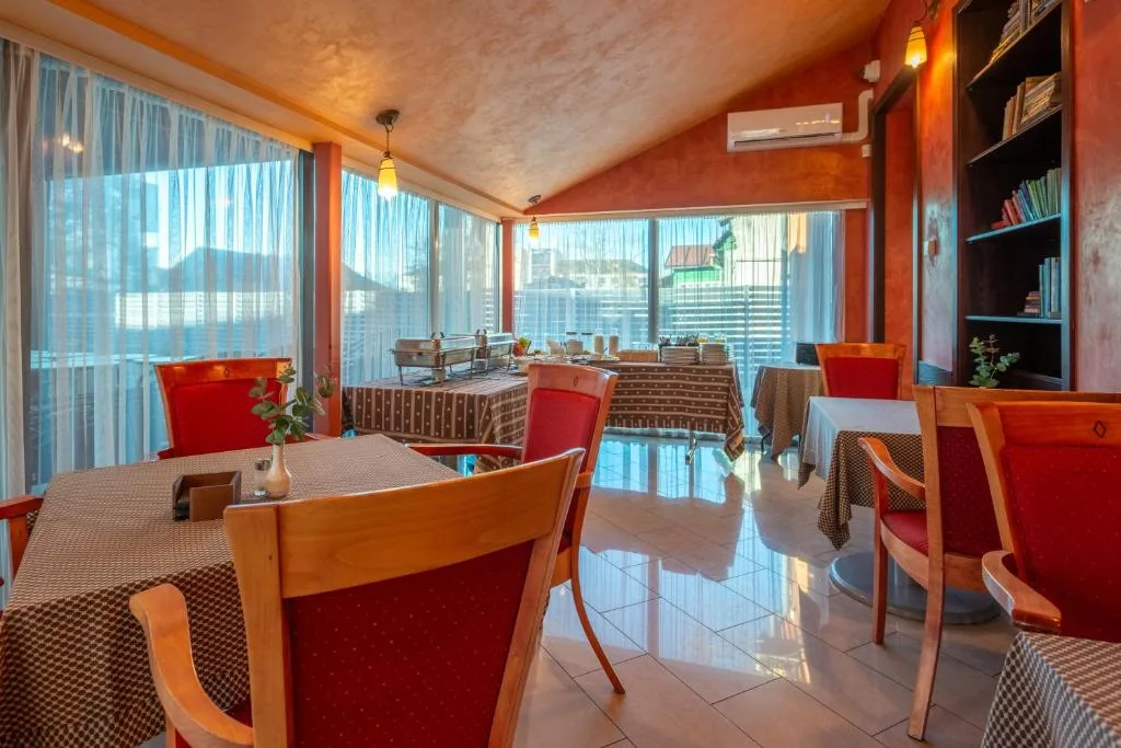 Medūna Central Hotel — 5