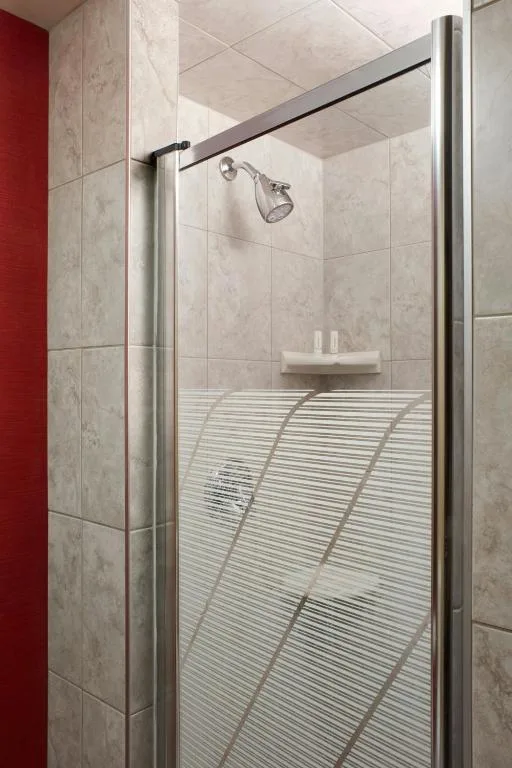 Courtyard by Marriott Niagara Falls — 3