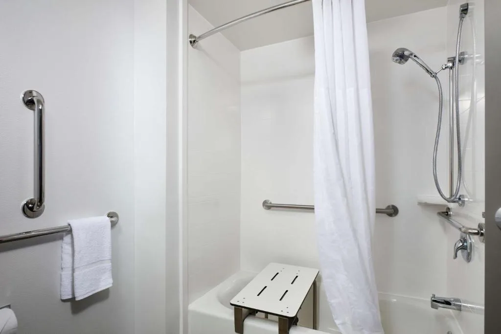 Hampton Inn Niagara Falls — 3