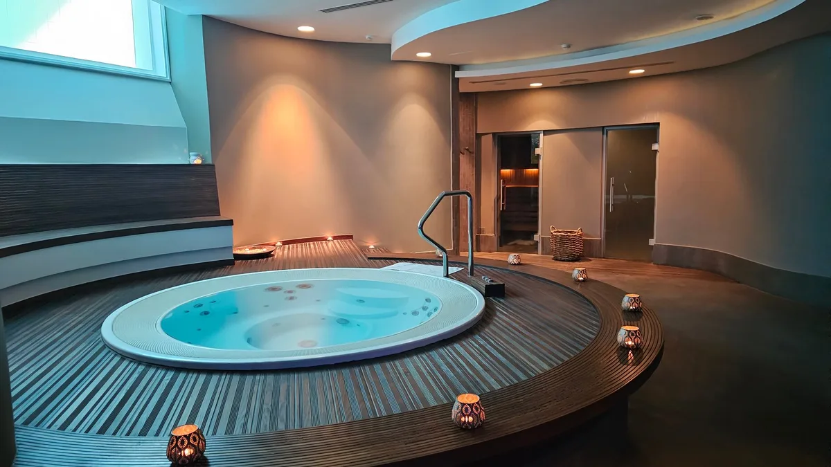 Alasia Hotel