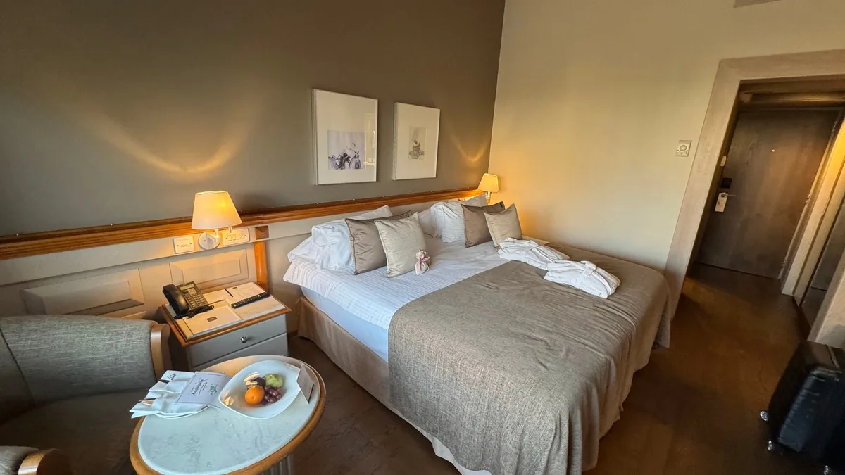 Alasia Hotel — 5