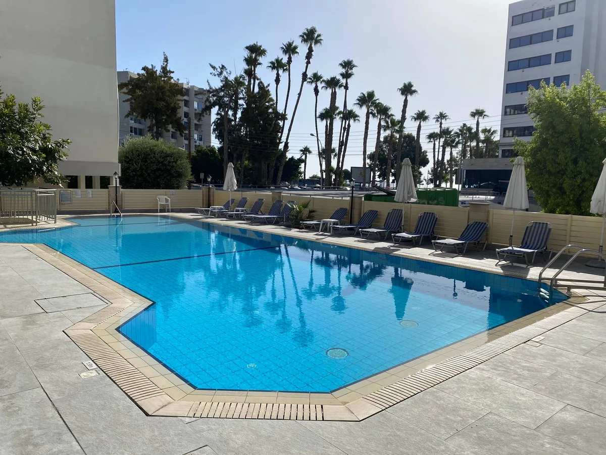 Kapetanios Hotel — 5