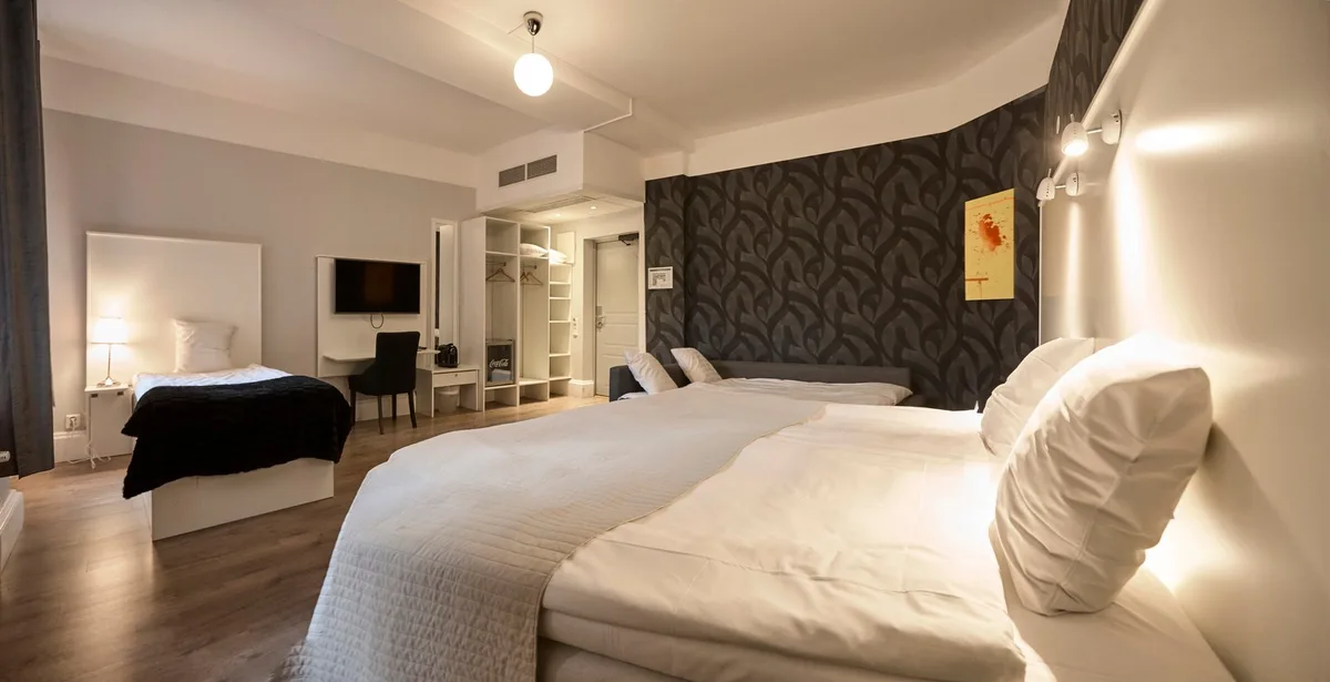 Hotell Hjalmar — 2