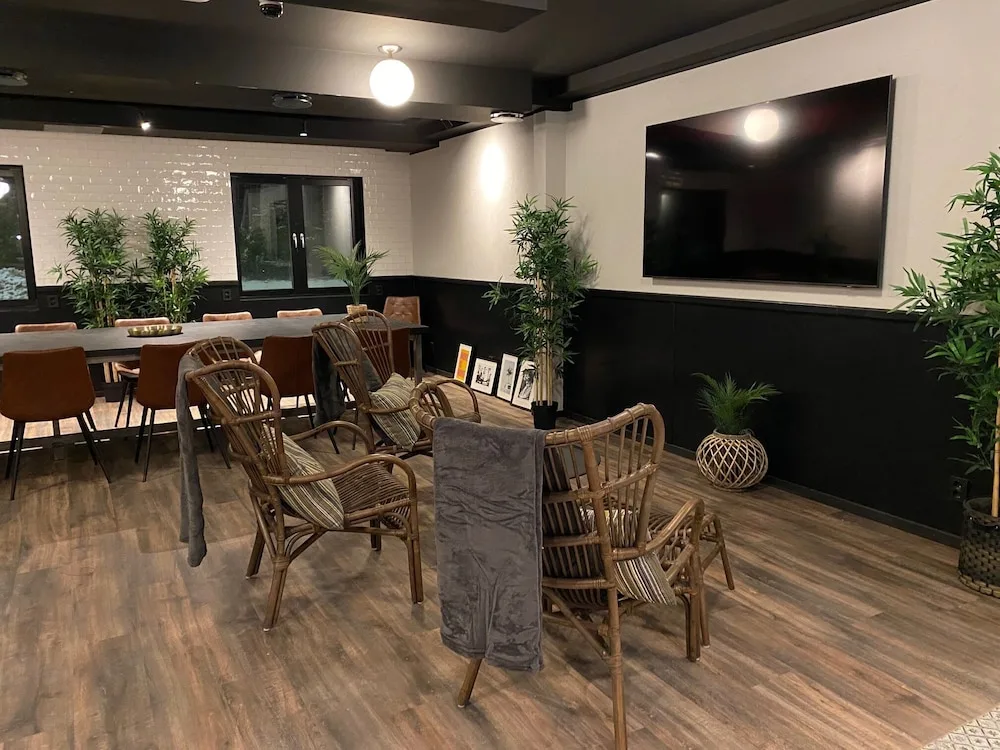 Magnolihouse AB (Sollentuna) — 3