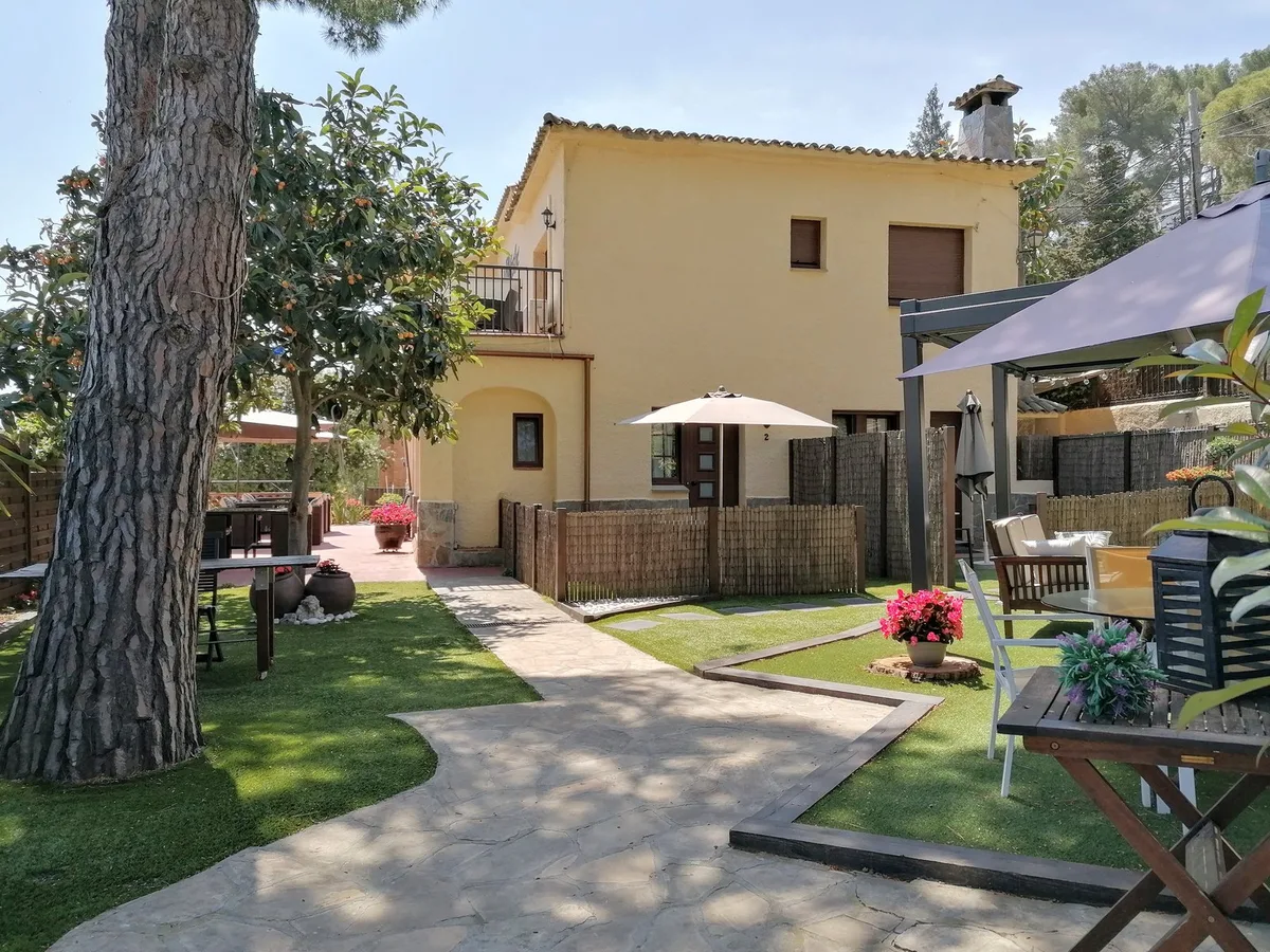Cal Music B&B — 3