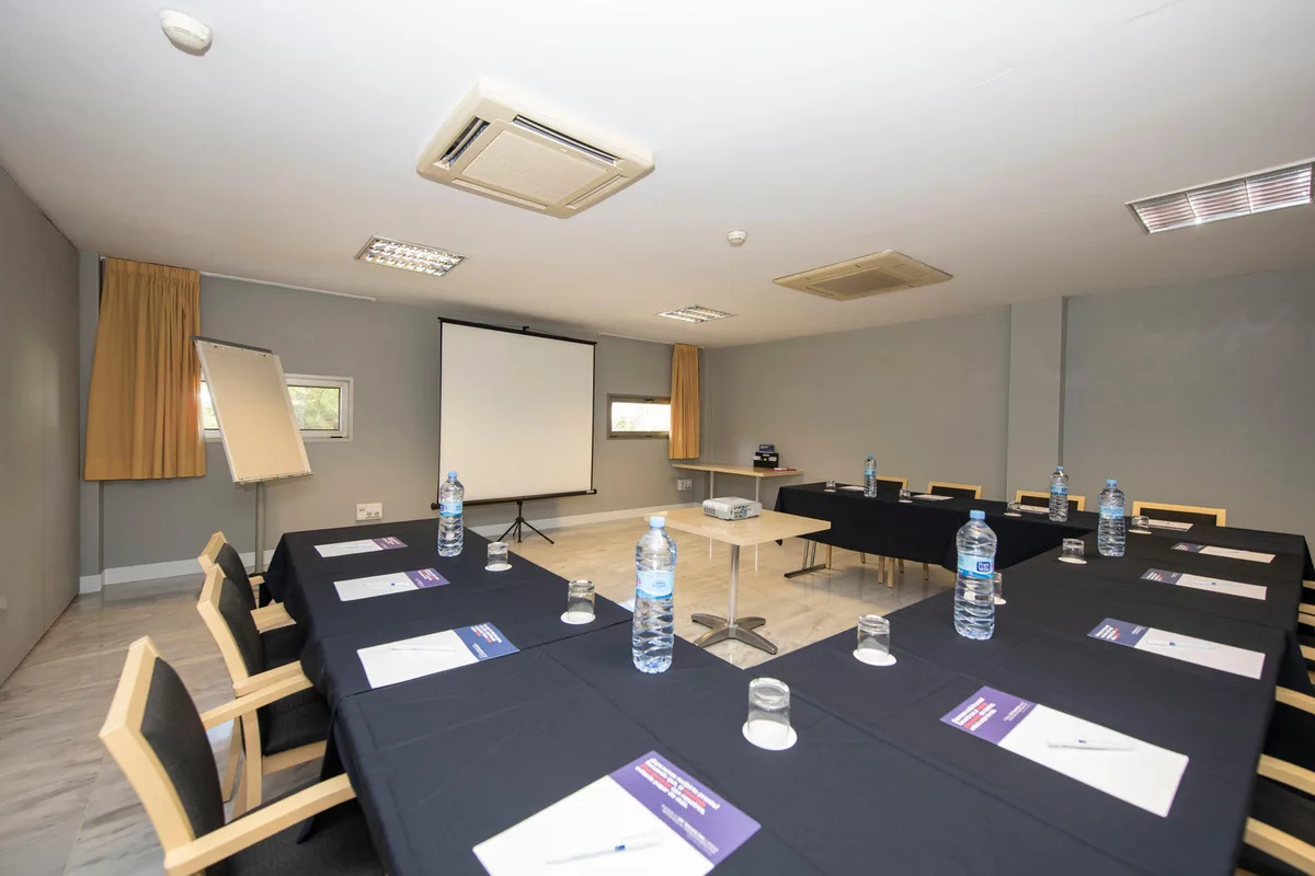 Holiday Inn Express Barcelona - Montmelo by IHG — 5