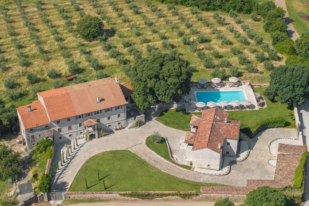 San Tomasini Heritage Hotel — 5