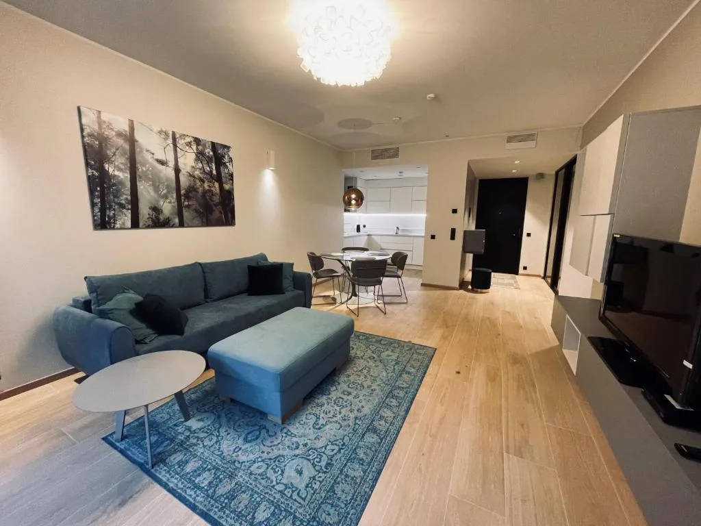 Dream Stay - Executive Apartment with Balcony — 5