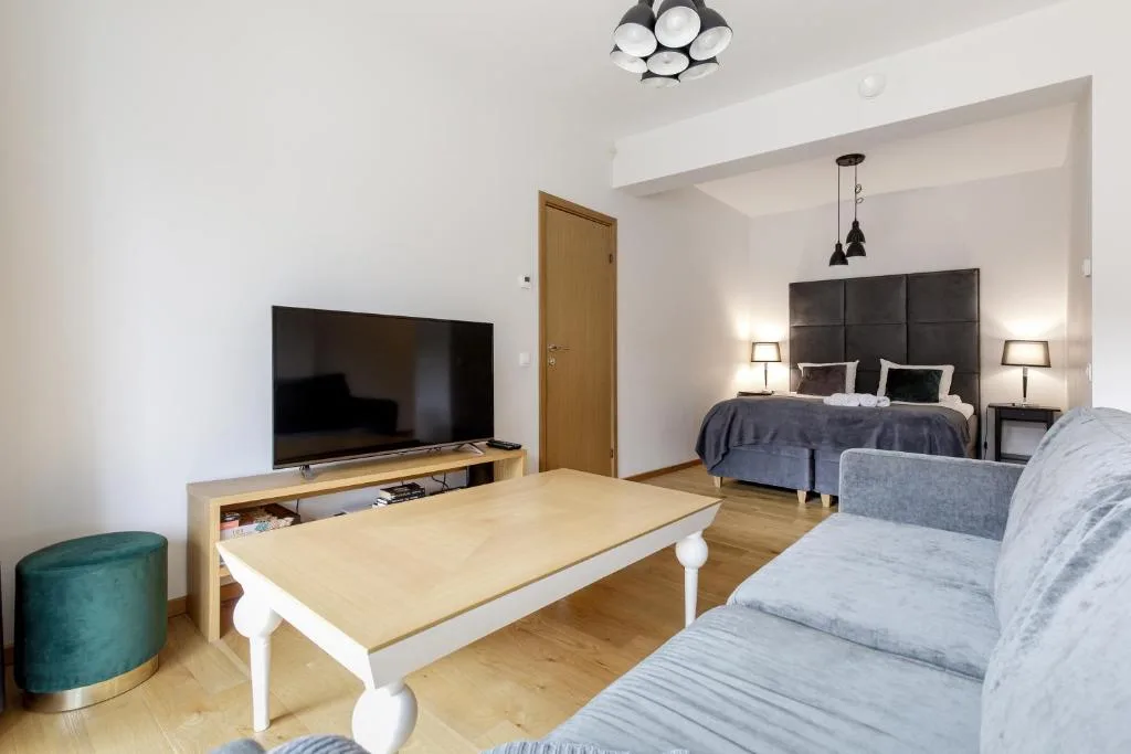 Dreamstay - Trendy Rotermann Quarter Studio with Balcony — 5