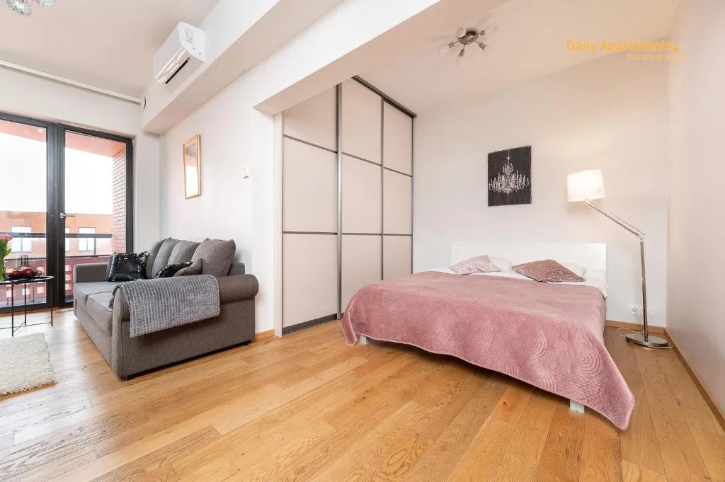Luxury Suites Roseni 9 by Rikas Hotels — 4