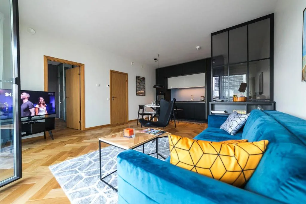 Modern Luxury Apartment in City Centre — 4