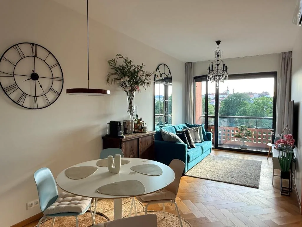 Old Town Fabulous view apartment — 4