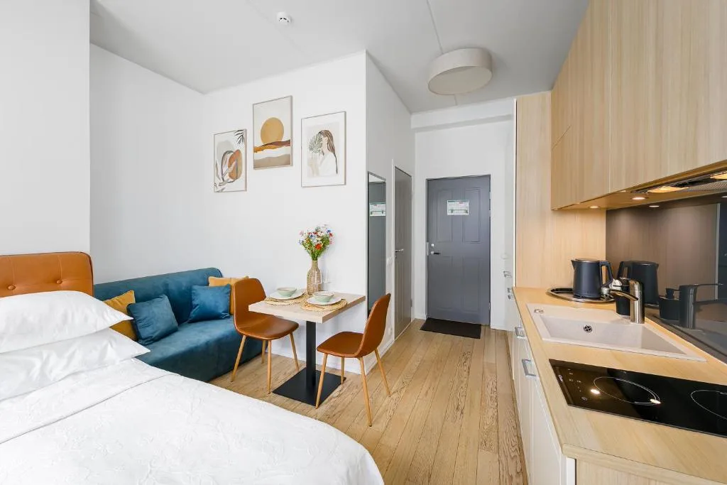 Stylish Apartment near Old Town — 4