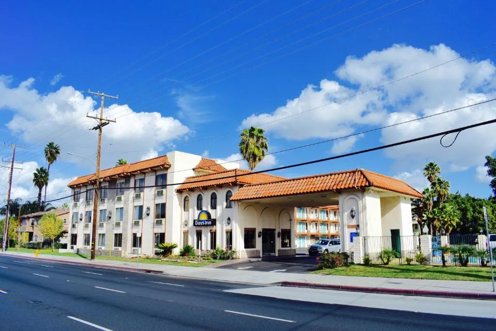 Days Inn by Wyndham Anaheim Near the Park — 5