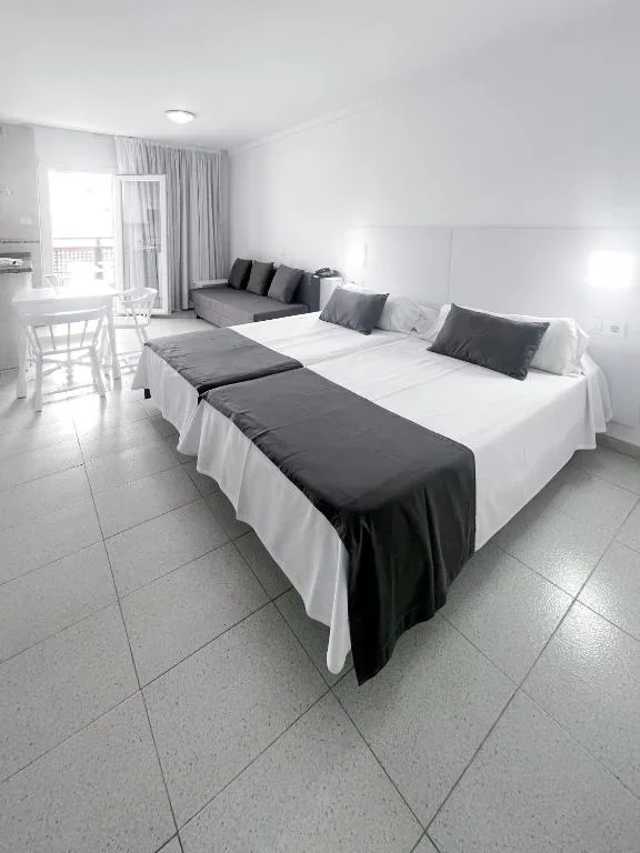 Apartamentos Pez Azul — 2