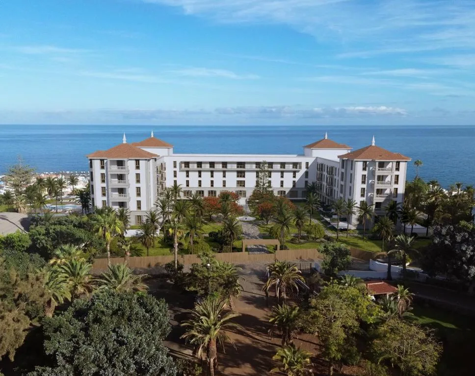 Gran Hotel Taoro — 3