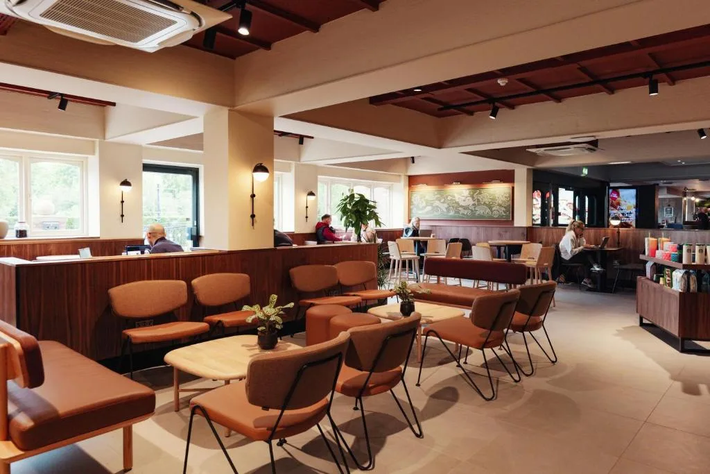 Village Hotel Swansea — 5