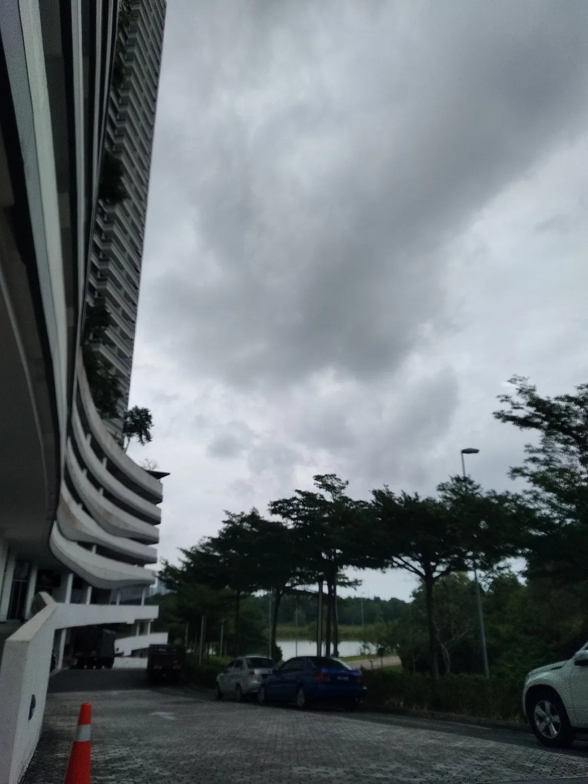 UHA Meridin Medini — 5
