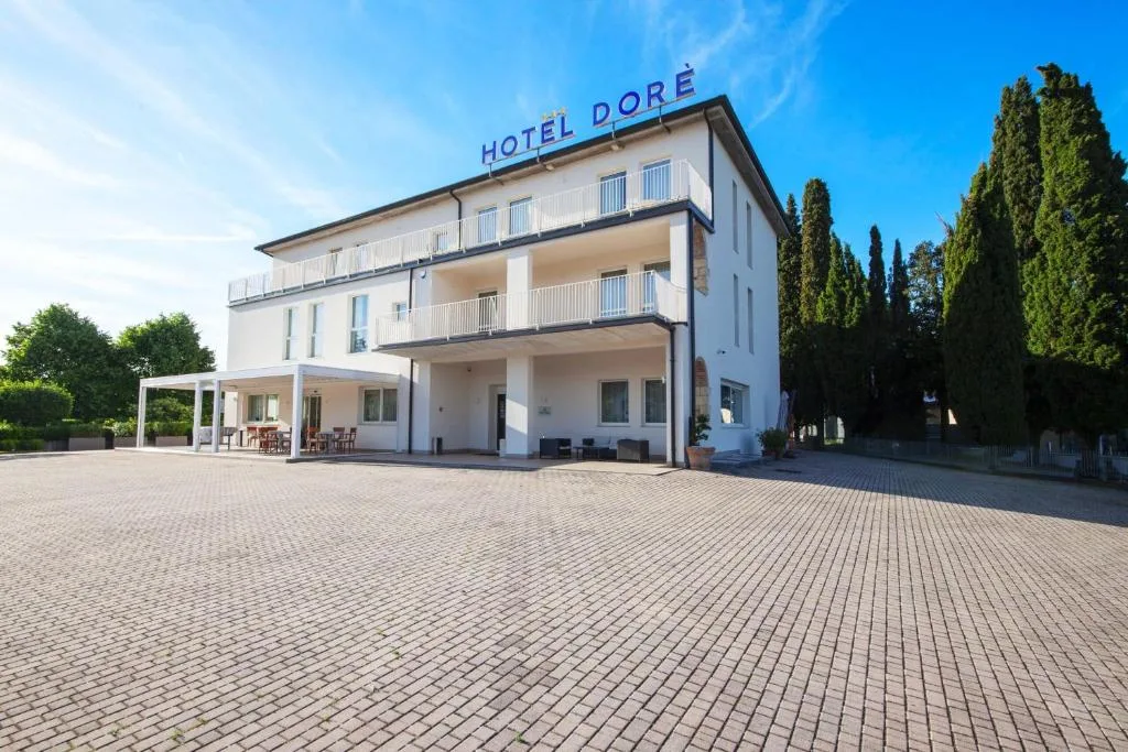 Hotel Dorè