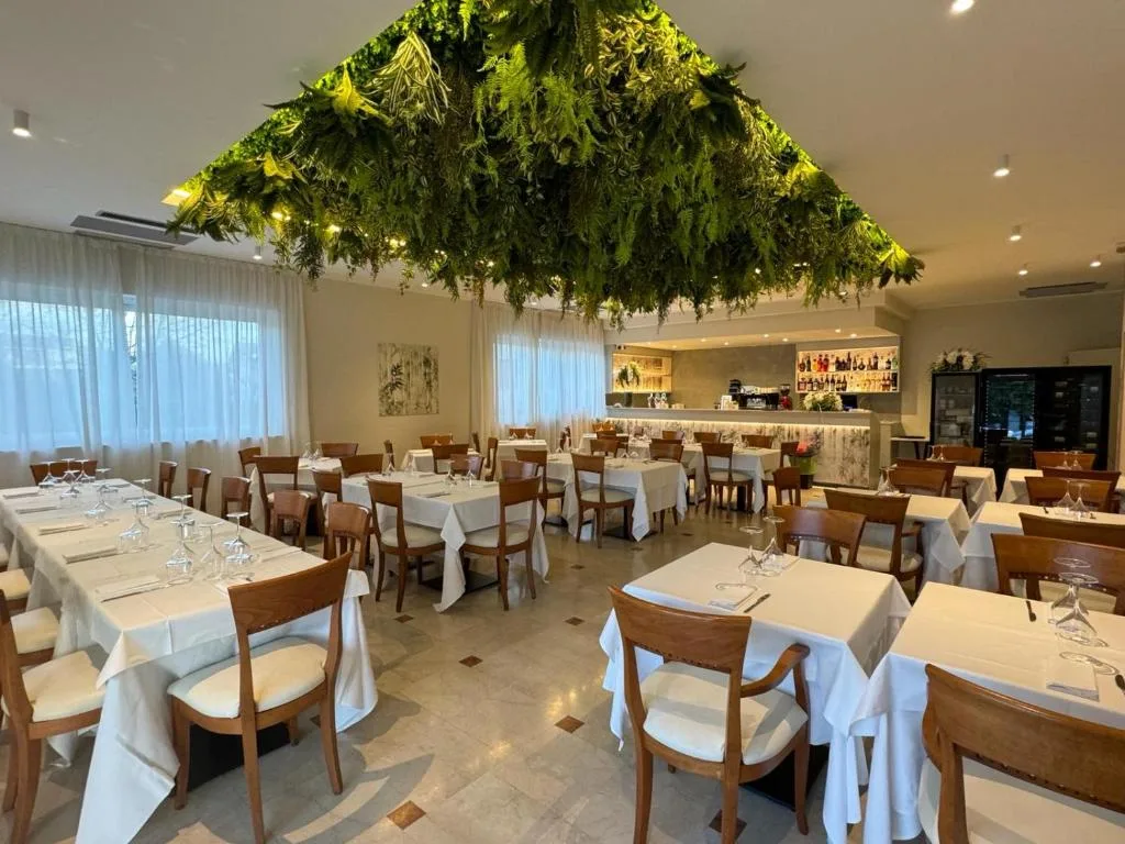 Hotel Dorè — 4