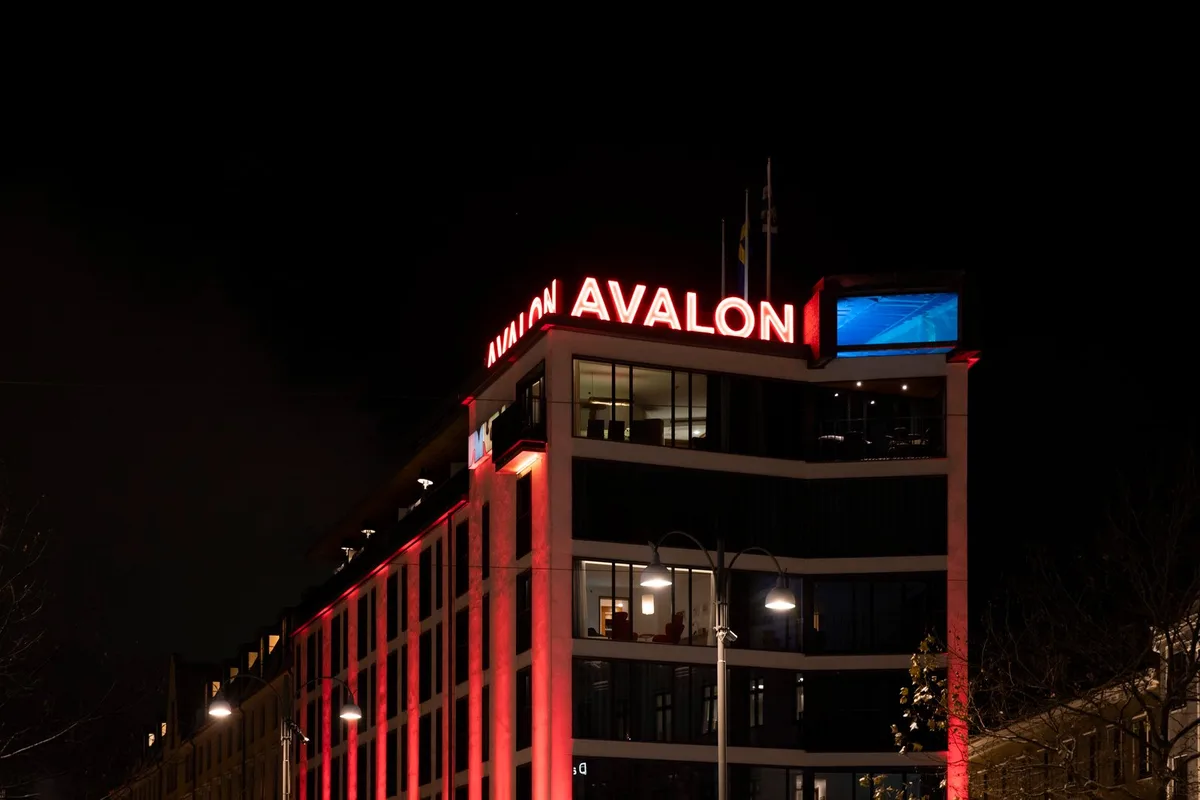 Avalon Hotel — 5