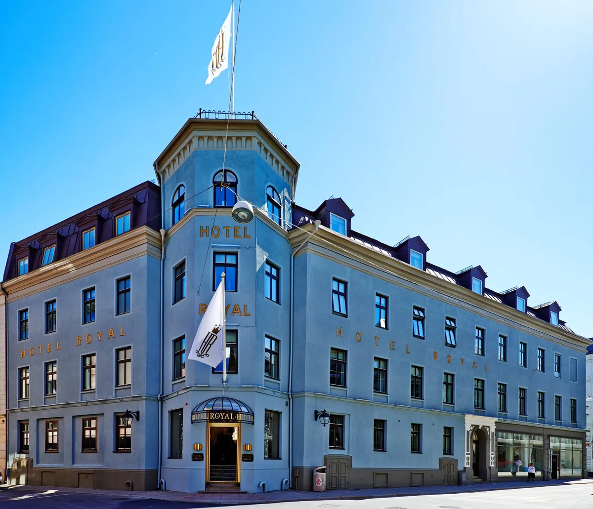 Hotel Royal — 4