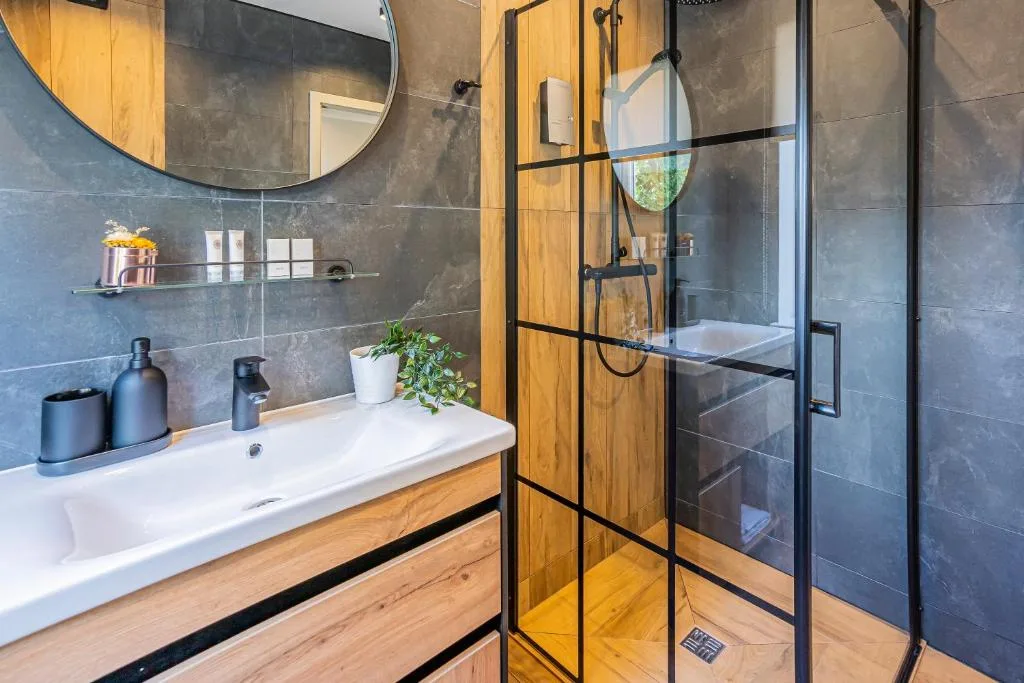 Tamara Suites & Apartments — 3