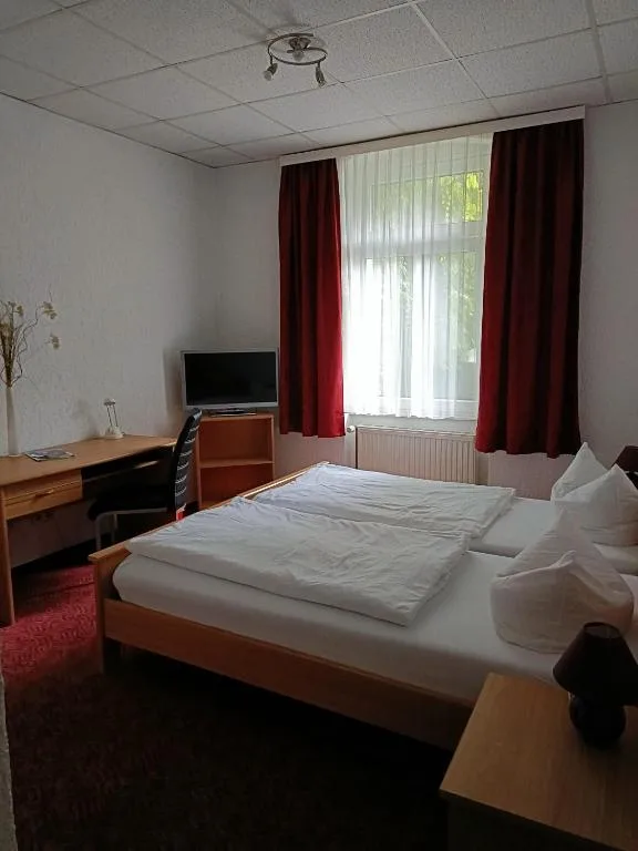 Hotel Zum Goldenen Löwen — 2