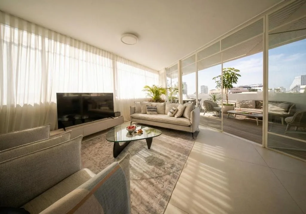 KG4 LUX Apartments — 3