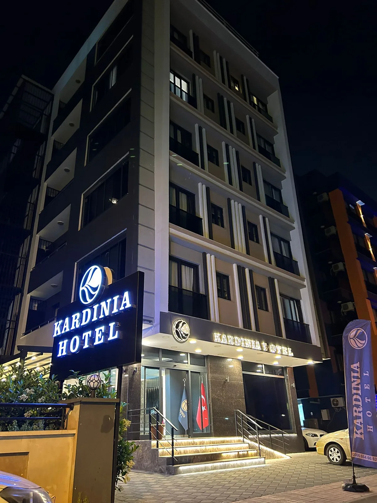 Kardinia Hotel