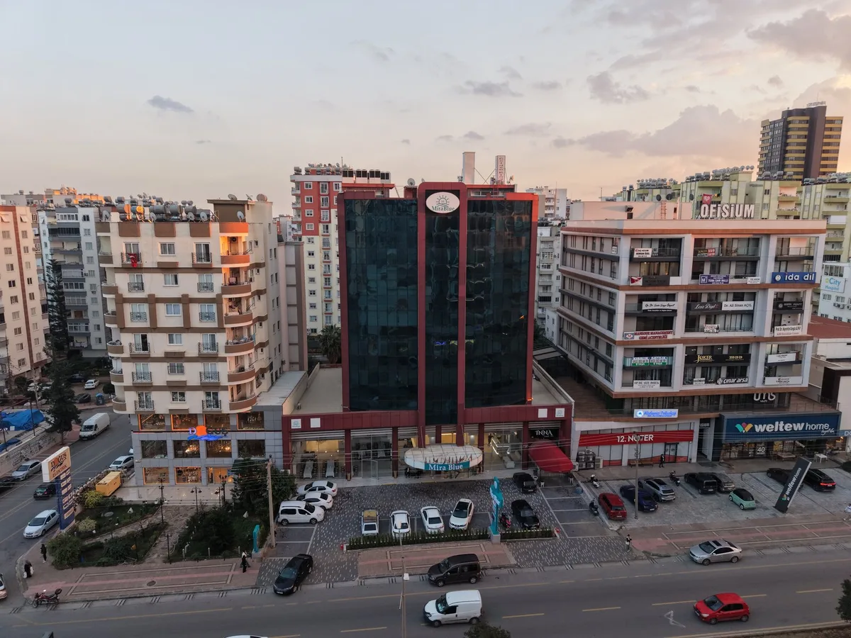Mira Blue Hotel — 4