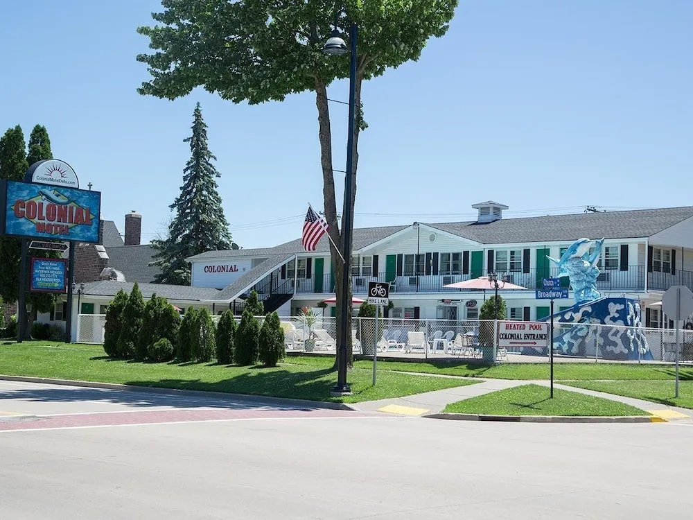 Colonial Motel — 2