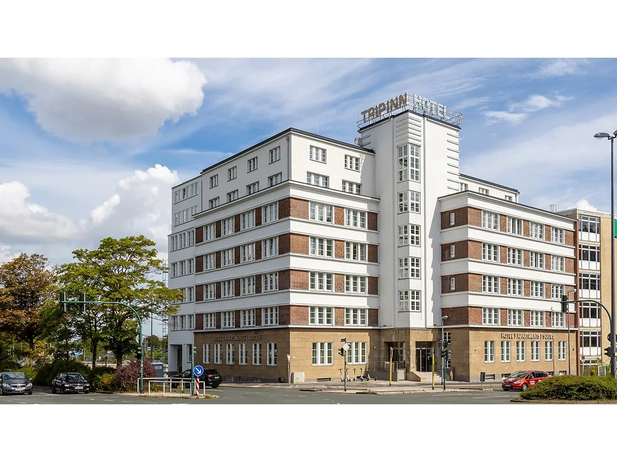 Trip Inn Living & Suites — 4