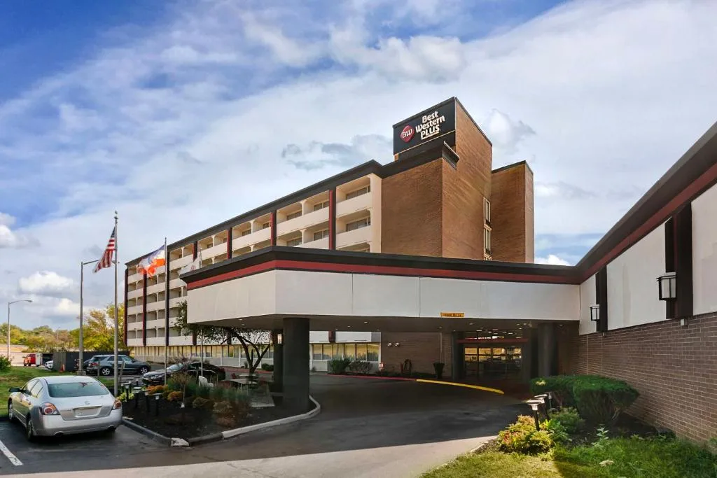 Best Western Plus Kansas City Sports Complex Hotel