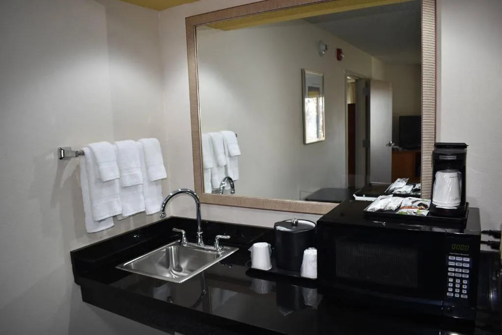 Fairfield Inn & Suites Kansas City Liberty — 3