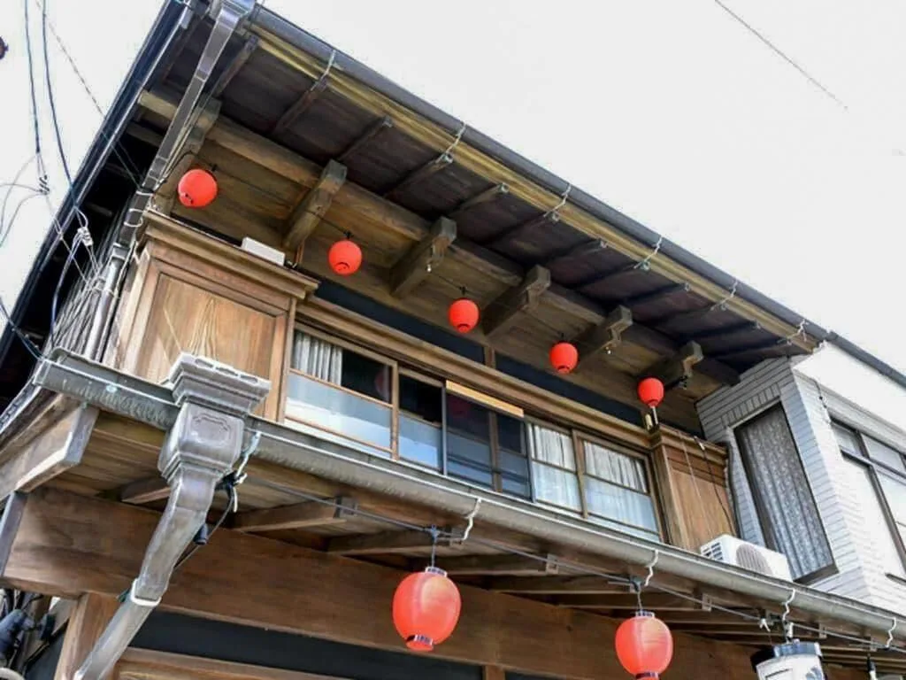 RYOKAN PLUM — 2