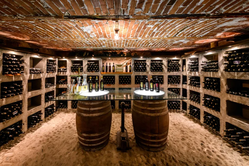 Anzivino - Viticoltori con Camere