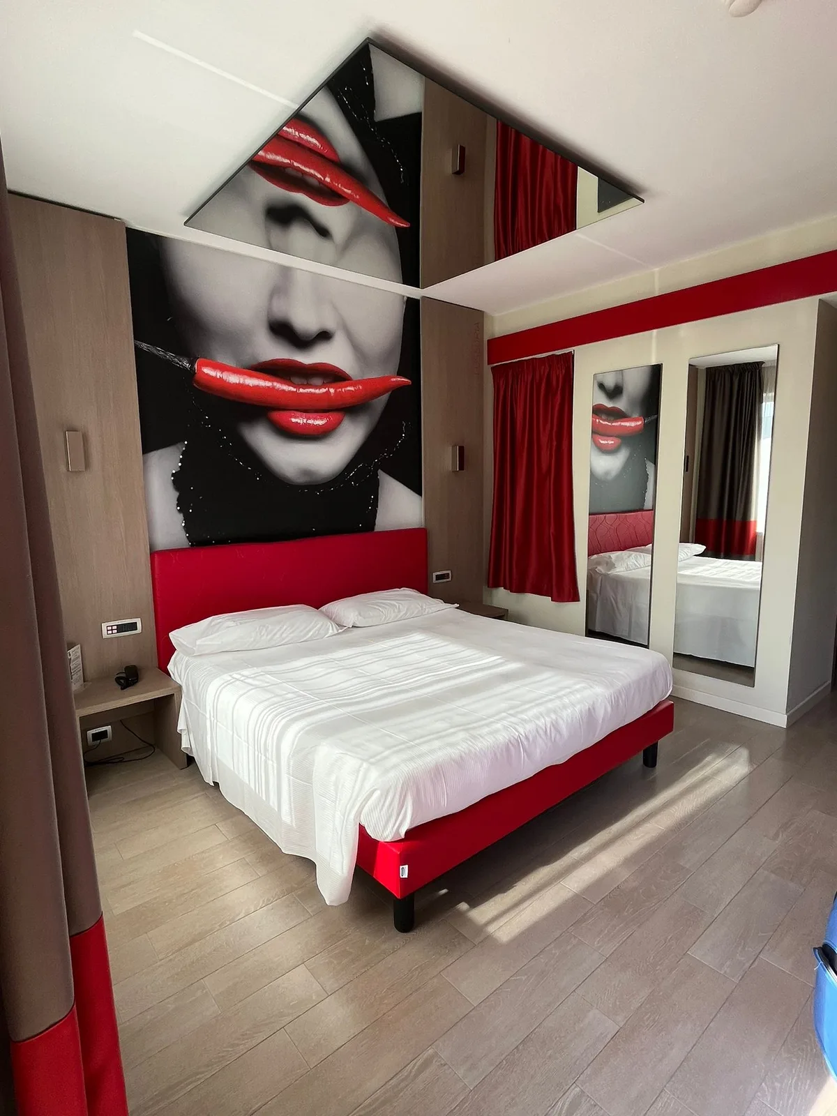 Camelia Hotel Motel — 2