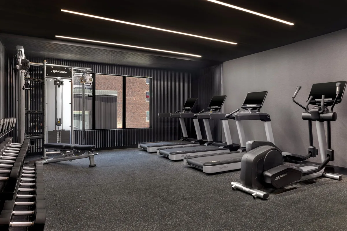 Revery Toronto Downtown, Curio Collection by Hilton — 5