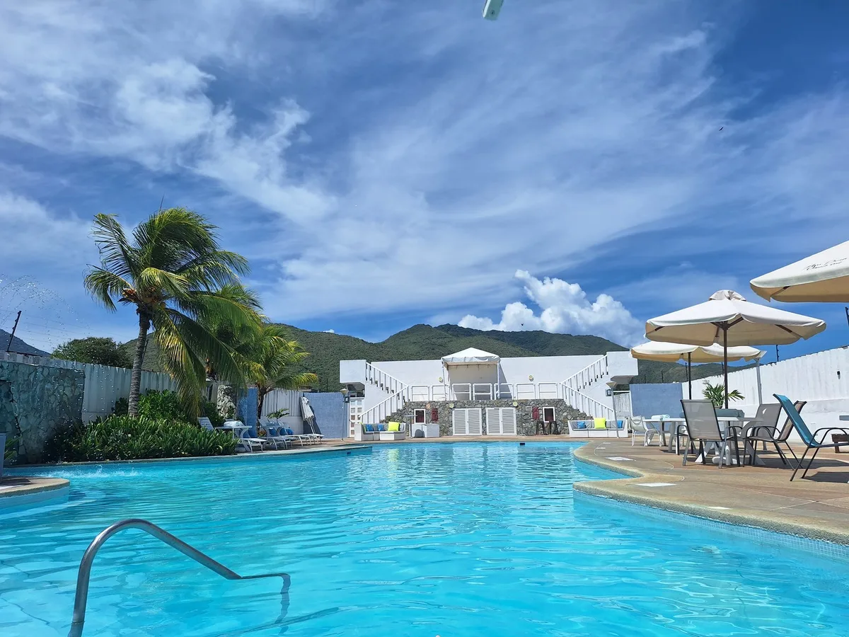 Agua Dorada Beach Hotel